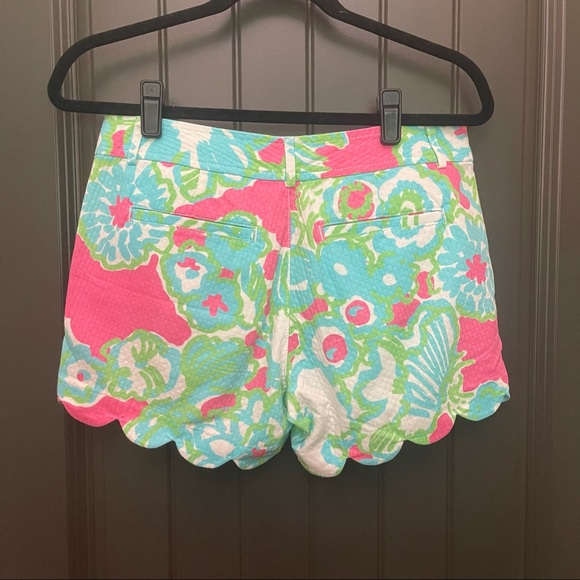 🎉HOST PICK🎉 Lilly Pulitzer scalloped buttercup shorts - Picture 9 of 14
